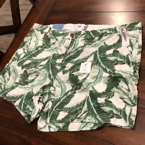 Linen blend palm leaf 5inch shorts